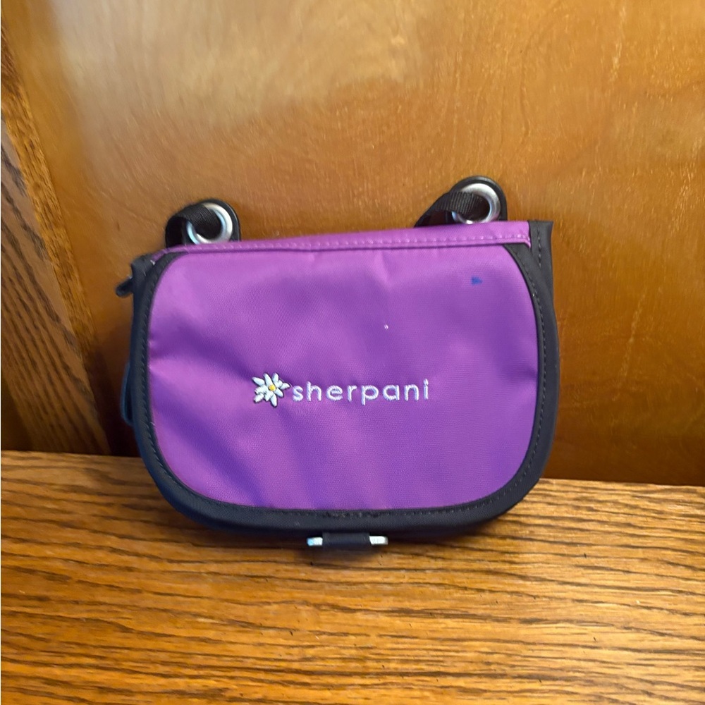 Sherpani Violet Mini Bag with Black Trim